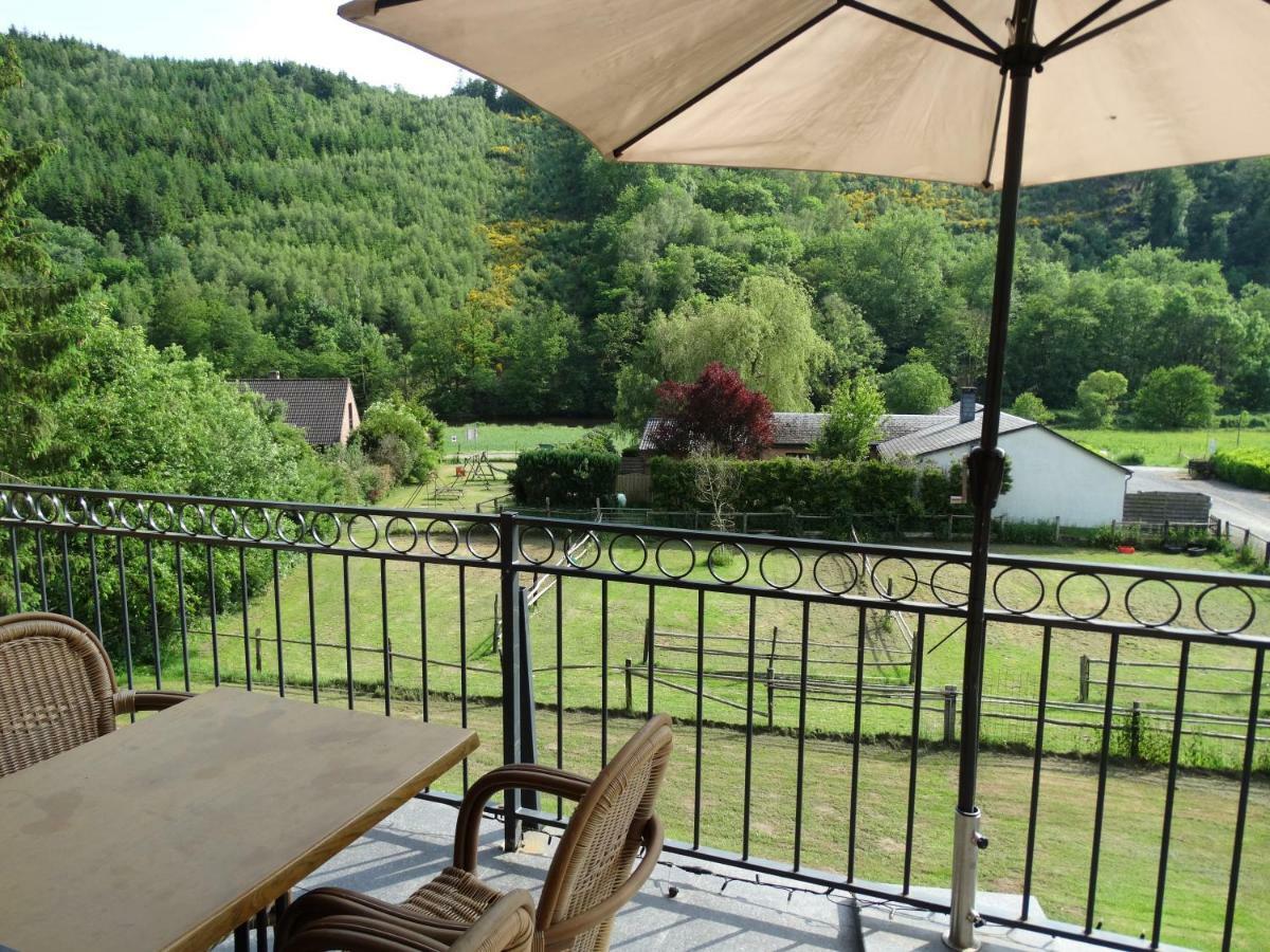 Relais Des Eveux Lägenhet La-Roche-en-Ardenne Exteriör bild